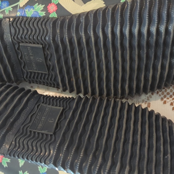 Western chief garden clogs floral hummingbirds size 9 - Picture 4 of 5